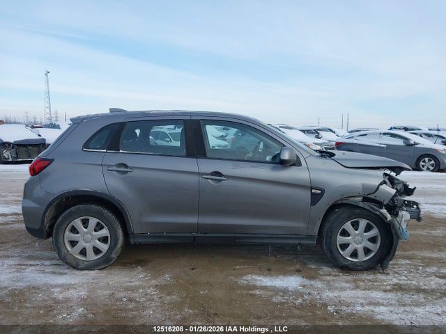 JA4AJ3AU8LU601474 Mitsubishi RVR ES