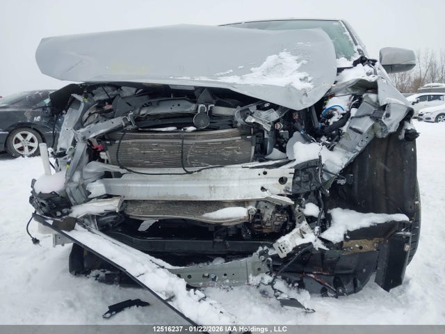 2T3B1RFV6RC444684 Toyota RAV4 LE