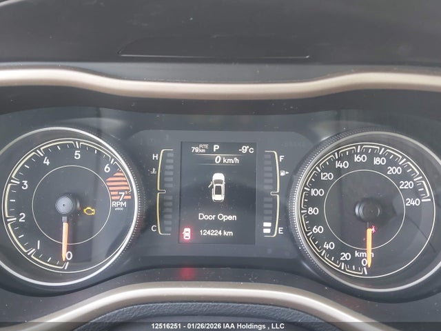1C4PJLAB4HW640105 Jeep Cherokee Sport