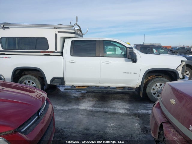 1GC4YNEY3LF117515 Chevrolet Silverado 2500hd Lt