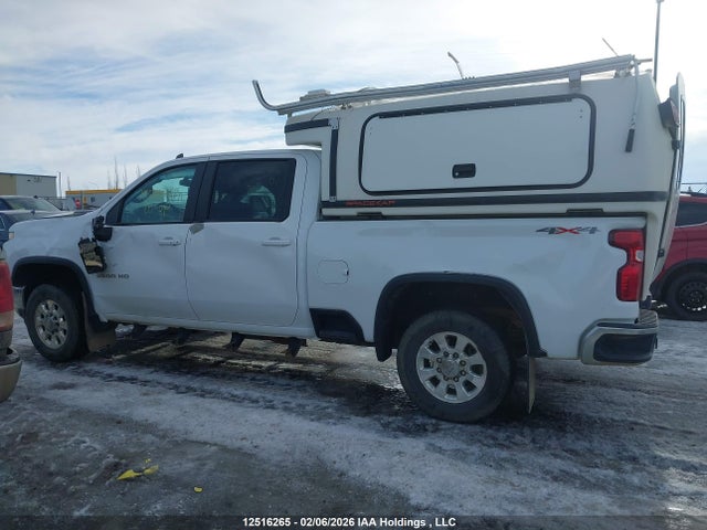 1GC4YNEY3LF117515 Chevrolet Silverado 2500hd Lt