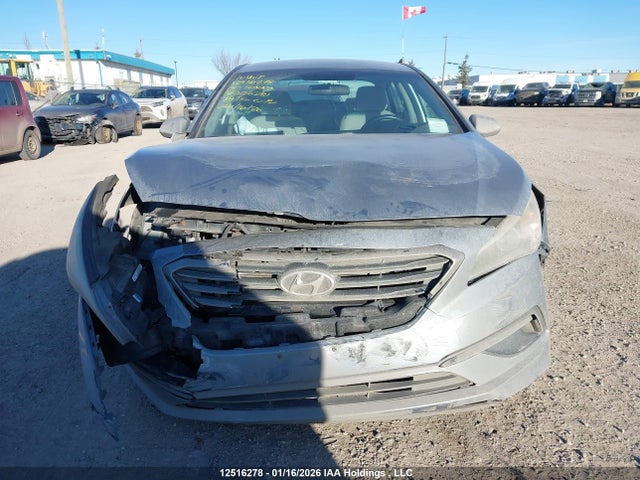 5NPE24AFXFH006281 Hyundai SONATA SE