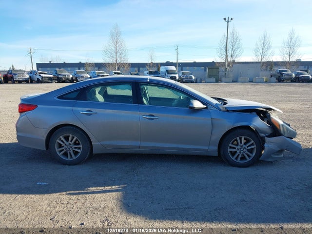 5NPE24AFXFH006281 Hyundai SONATA SE