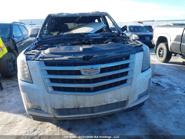 1GYS4CKJ1GR448154 Cadillac Escalade Premium
