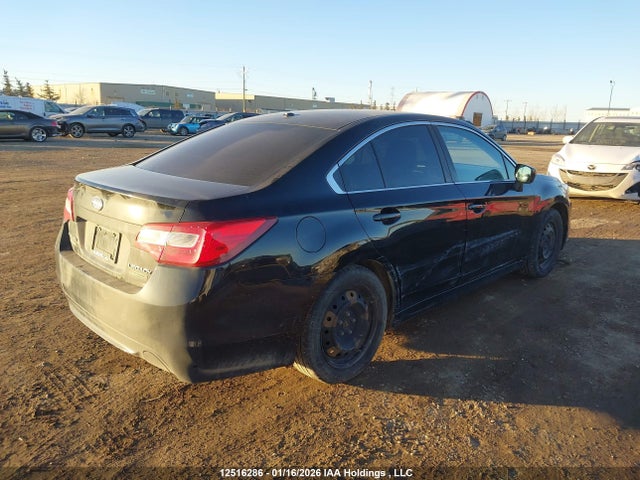 4S3BNCA6XH3054608 Subaru Legacy 2.5i