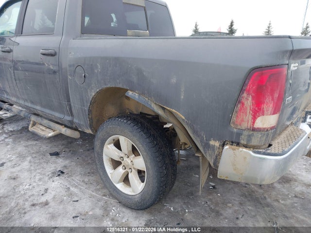 1C6RR7LT2KS607981 RAM 1500 Classic Slt