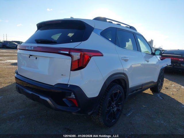 KNDETCA77R7655352 KIA Seltos Sx