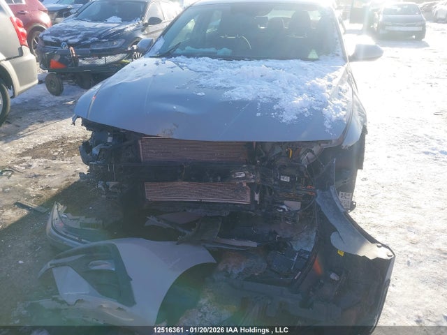 KMHLM4DG7RU821422 Hyundai ELANTRA SEL