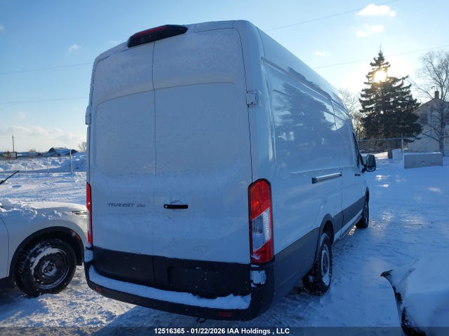 1FTBR3X82PKB11305 Ford Transit T-250