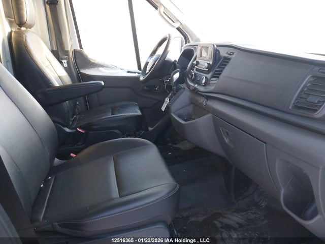 1FTBR3X82PKB11305 Ford Transit T-250