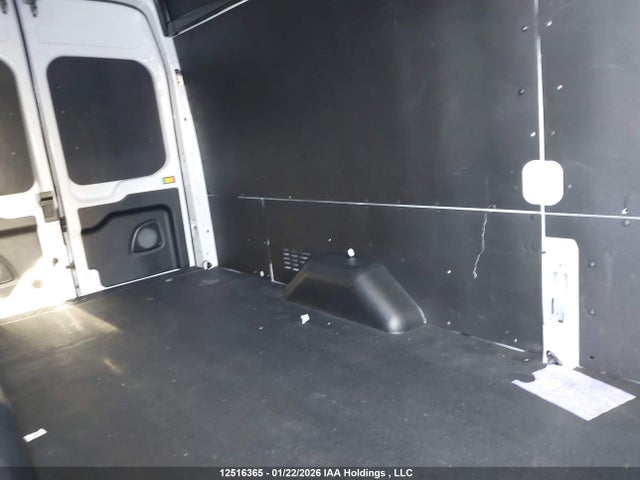 1FTBR3X82PKB11305 Ford Transit T-250