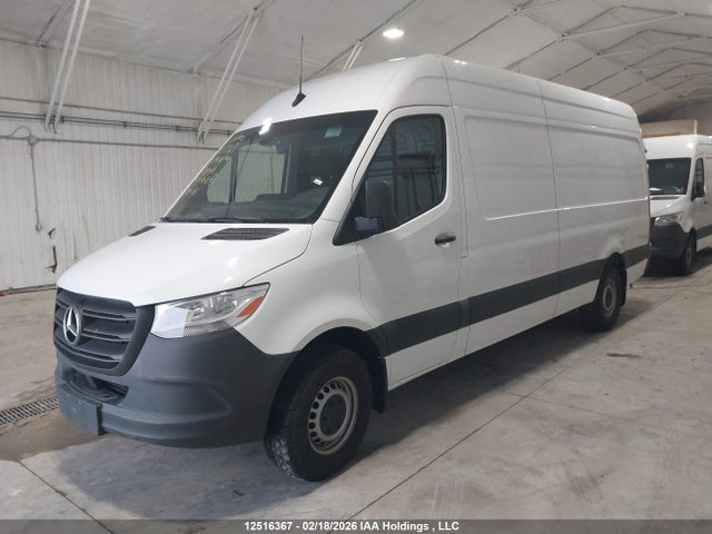 Mercedes-Benz Sprinter 2500 2023 W1Y4KCHY5PP589714 Image 2
