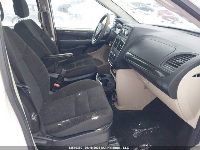 2C4RDGBG8KR590472 Dodge Grand Caravan Se