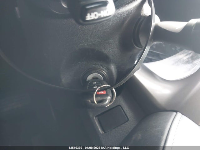 12516392 :رقم المزاد ، 2T3BFREV7JW759869 vin ، 2018 Toyota Rav4 Le مزاد بيع