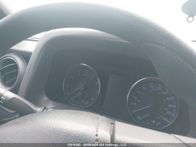 12516392 :رقم المزاد ، 2T3BFREV7JW759869 vin ، 2018 Toyota Rav4 Le مزاد بيع