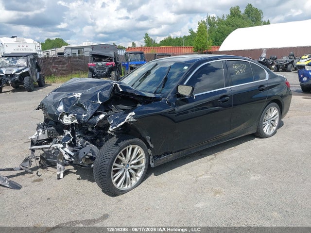 BMW 330i Xdrive 2023 3MW89FF03P8D18565 Image 2