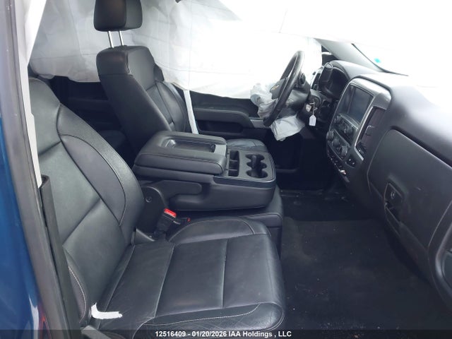 1GCVKREC8HZ388612 Chevrolet Silverado 1500 2lt