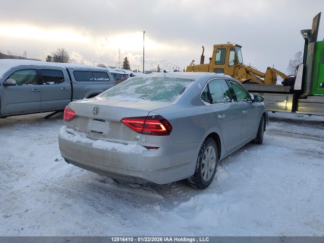 Volkswagen PASSAT SE 2017 1VWBT7A37HC080468 Image 4
