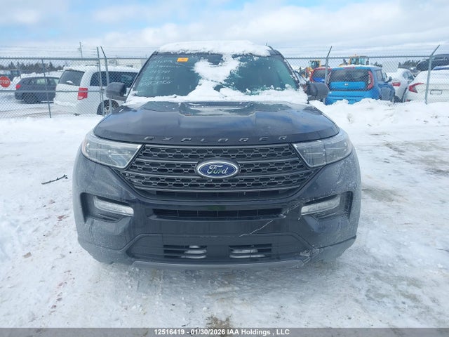 1FMSK8DH9NGA65781 Ford EXPLORER XLT