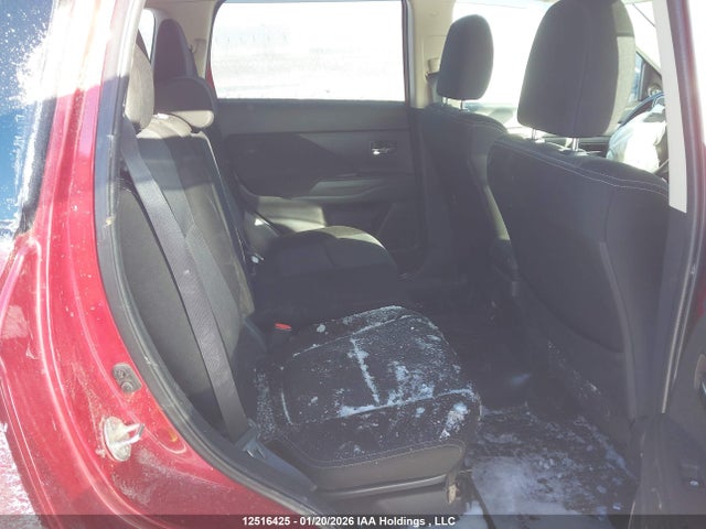 JA4JZ3AX5GZ606949 Mitsubishi Outlander Se