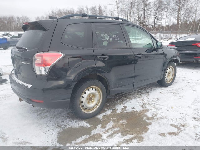 JF2SJEMC9JH605971 Subaru Forester 2.5i Touring