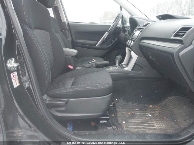JF2SJEMC9JH605971 Subaru Forester 2.5i Touring
