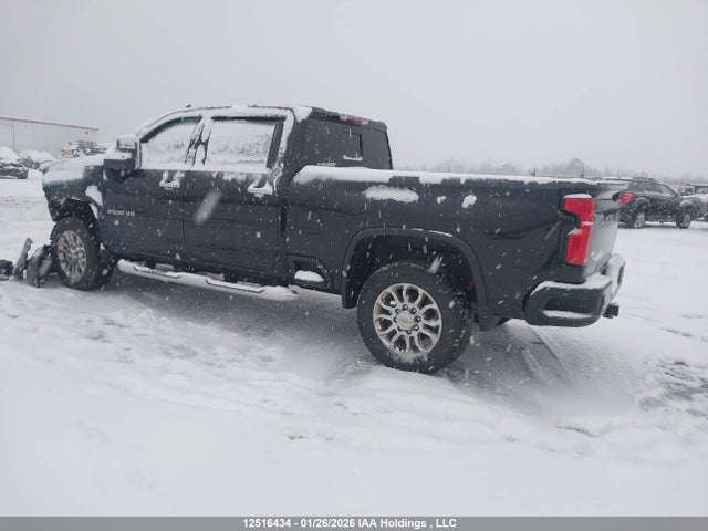 2GC4KNEY0S1218180 Chevrolet Silverado 2500hd Lt