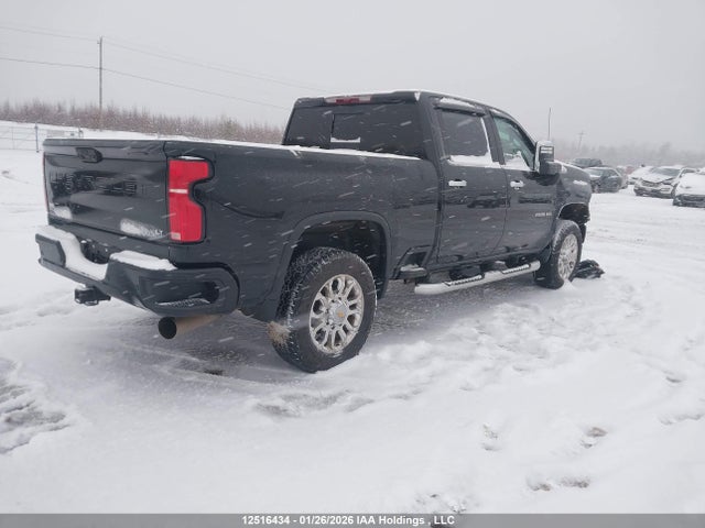 2GC4KNEY0S1218180 Chevrolet Silverado 2500hd Lt
