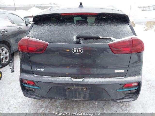 KNDCE3LG7L5033786 KIA Niro Ev Sx Touring