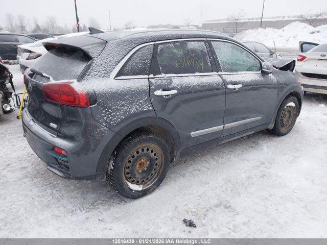 KNDCE3LG7L5033786 KIA Niro Ev Sx Touring