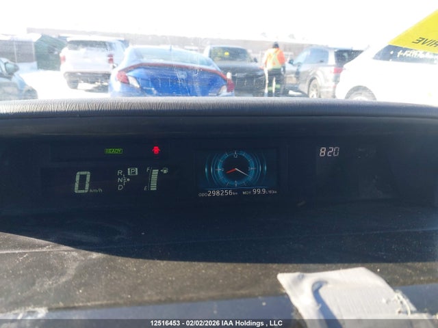 JTDZN3EU0JJ075105 Toyota Prius