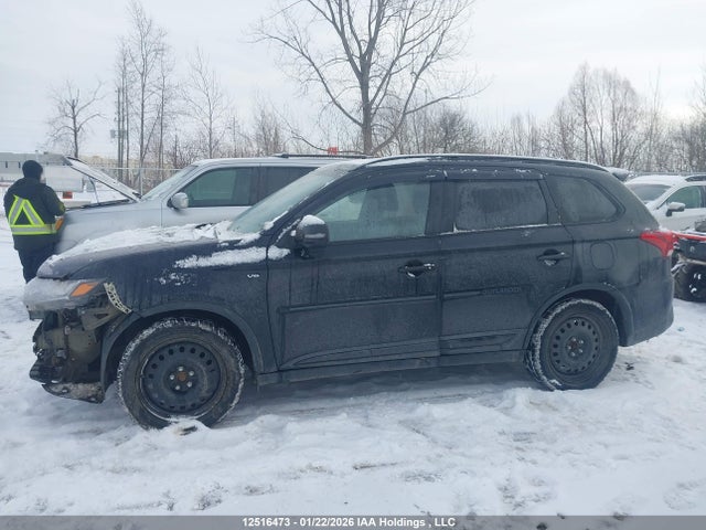 JA4JZ3AX4KZ605526 Mitsubishi Outlander Se/sel/le