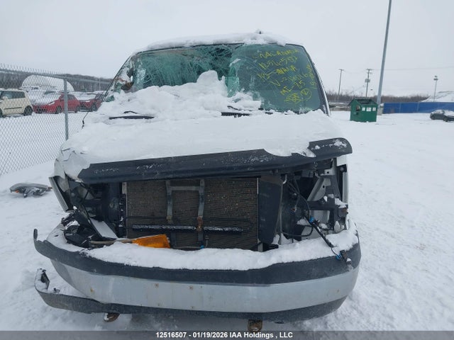 1GTW7AFG9K1314016 GMC Savana 2500 Work Van