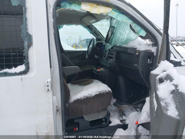 1GTW7AFG9K1314016 GMC Savana 2500 Work Van
