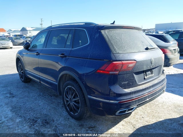 3VV4B7AX3NM018644 Volkswagen Tiguan Highline R-line