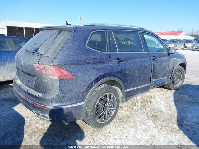 3VV4B7AX3NM018644 Volkswagen Tiguan Highline R-line