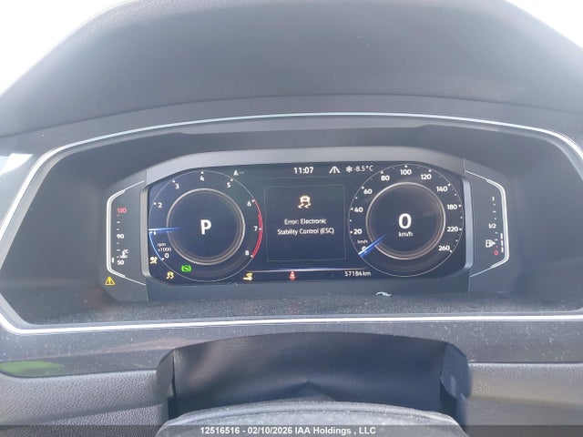 3VV4B7AX3NM018644 Volkswagen Tiguan Highline R-line