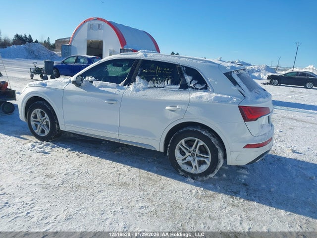 WA1AAAFYXM2124933 Audi Q5 45 Komfort