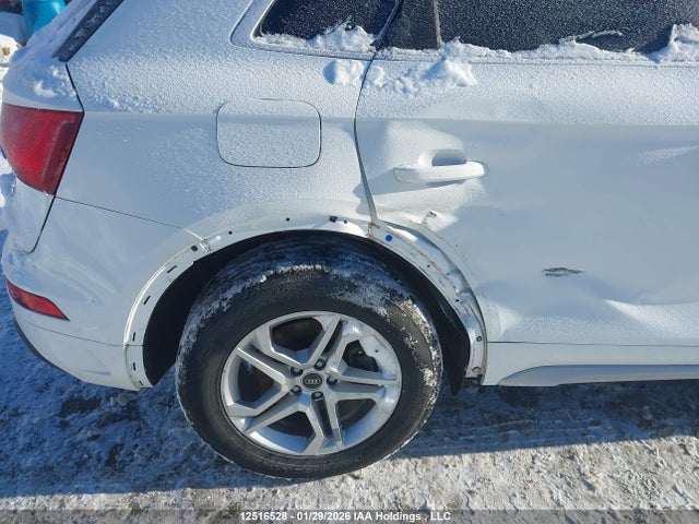 WA1AAAFYXM2124933 Audi Q5 45 Komfort