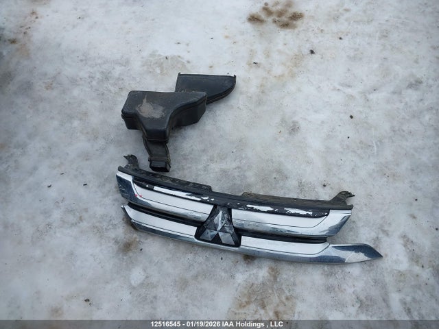 Mitsubishi Outlander 2018 JA4AZ2A39JZ603390 Image 12