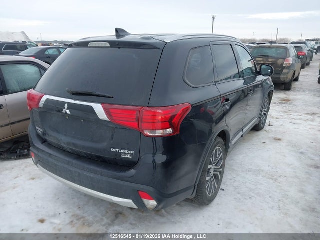 Mitsubishi Outlander 2018 JA4AZ2A39JZ603390 Image 4
