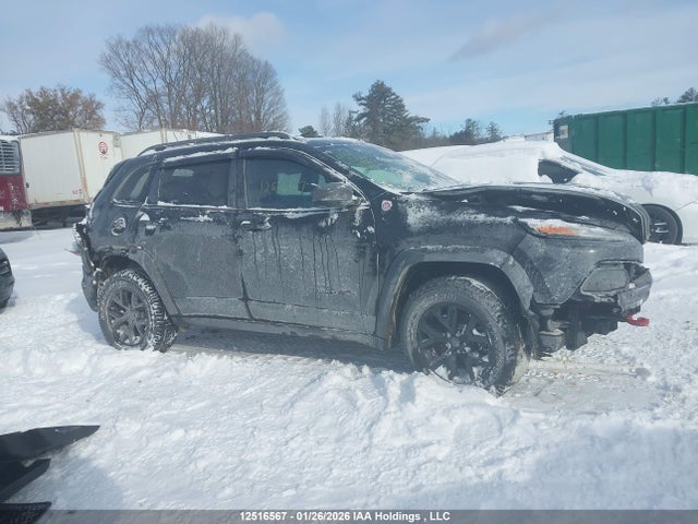Jeep Cherokee Trailhawk 2015 1C4PJMBS3FW769423 Image 14