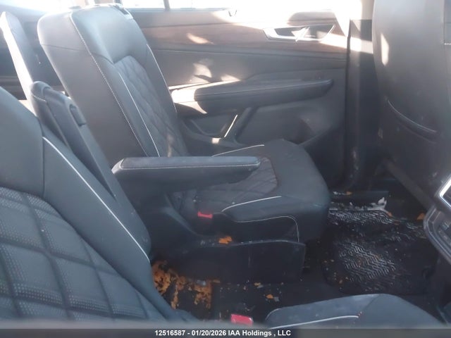 Volkswagen Atlas 2025 1V2FR2CA6SC537648 Image 8