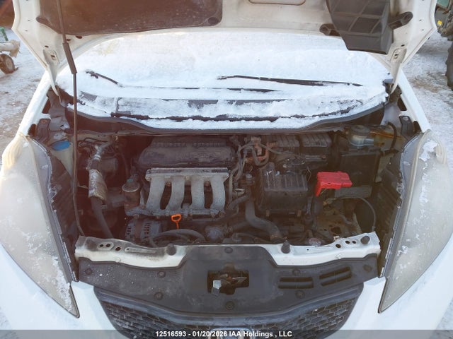 Aukcja sprzedaży 2013 Honda Fit Lx, vin: LUCGE8H57D3007610, numer aukcji: 12516593