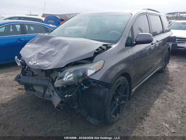 Aukcja sprzedaży 2014 Toyota Sienna, vin: 5TDXK3DC6ES438265, numer aukcji: 12516599