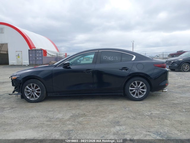 JM1BPACL1M1322193 Mazda Mazda3 Gs