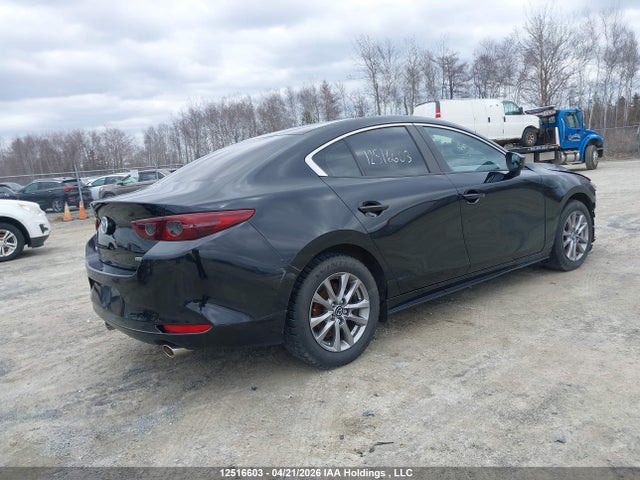 JM1BPACL1M1322193 Mazda Mazda3 Gs