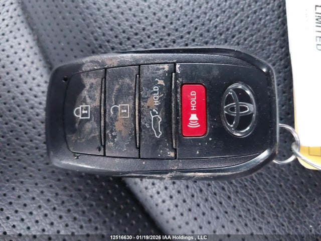 2024 Toyota Highlander Hybrid Limited მანქანა იყიდება აუქციონზე, vin: 5TDEBRCH3RS610264, აუქციონის ნომერი: 12516630