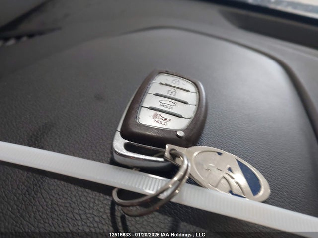 KMHD84LF5JU537695 Hyundai Elantra Gl Se