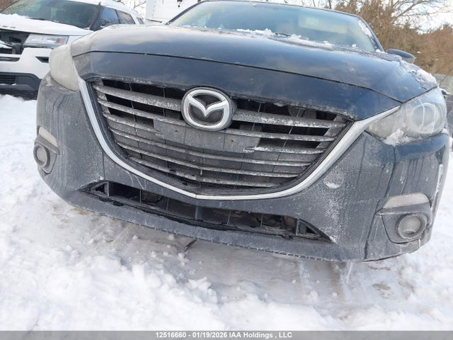 3MZBM1V71FM142613 Mazda 3 TOURING